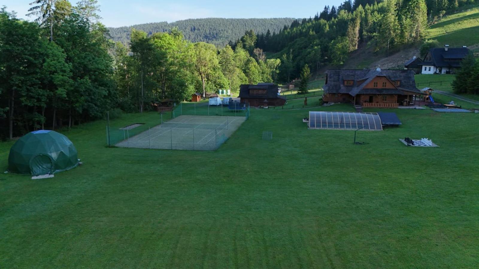 Valassky Salet Chalet *